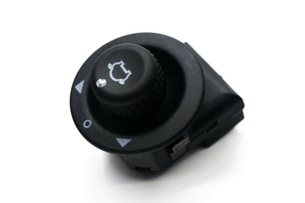 Schakelaar spiegelverstelling Fiesta Mk3-Mk4-Mk7 Mk6 OE 4495427 Schakelaar spiegelverstelling Fiesta Mk3-Mk4-Mk7 Mk6 OE 4495427