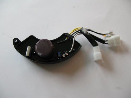 AVR Stroomverdeler 5,5 KW Plastic 3-fase Halve Maan