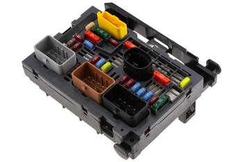 Motorzekeringkast OEM 9807028780