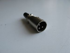 Oplaadstekker XLR aansluiting