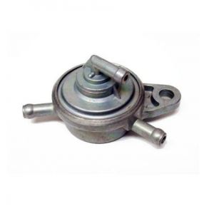 10 Stuks Benzinekraan GY6 3 Polig  - € 9,75