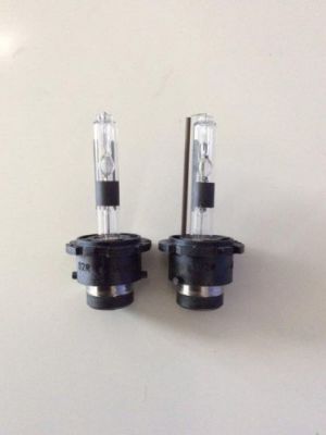 D2R Xenon Lampenset 12V 35W 6000K - €19,95
