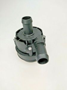 Waterpomp OEM 0005000686