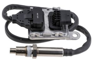 NOx-sensor, NOx-katalysator OEM 55500319 - € 119,95